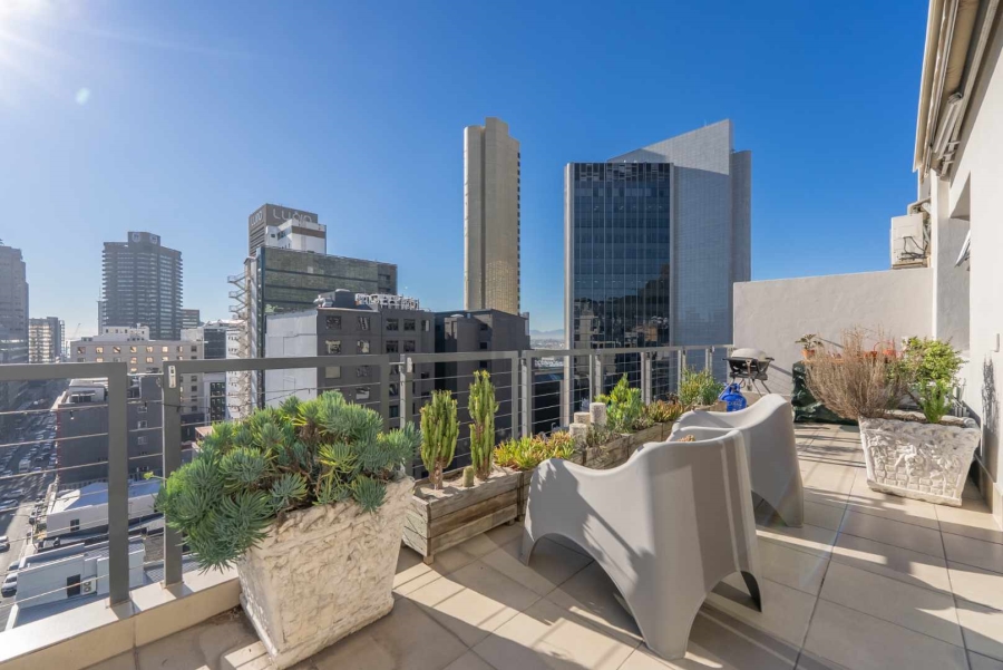 2 Bedroom Property for Sale in Cape Town City Centre Western Cape